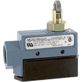 BZV6-2RQ81 - Compact Enclosed Switch Cross Roller Plunger SPDT 15A 250V (Flange)